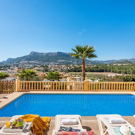 Novamar A Villa *
