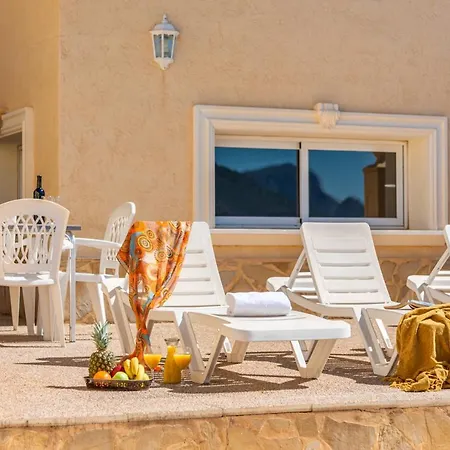 Villa Novamar A